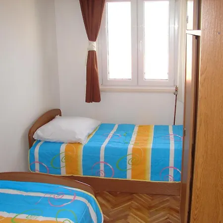 Josko Apartament *